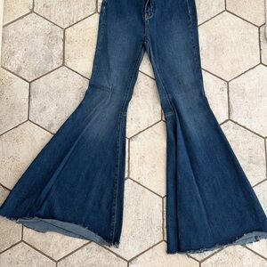 Women's Flared Blue Jeans
